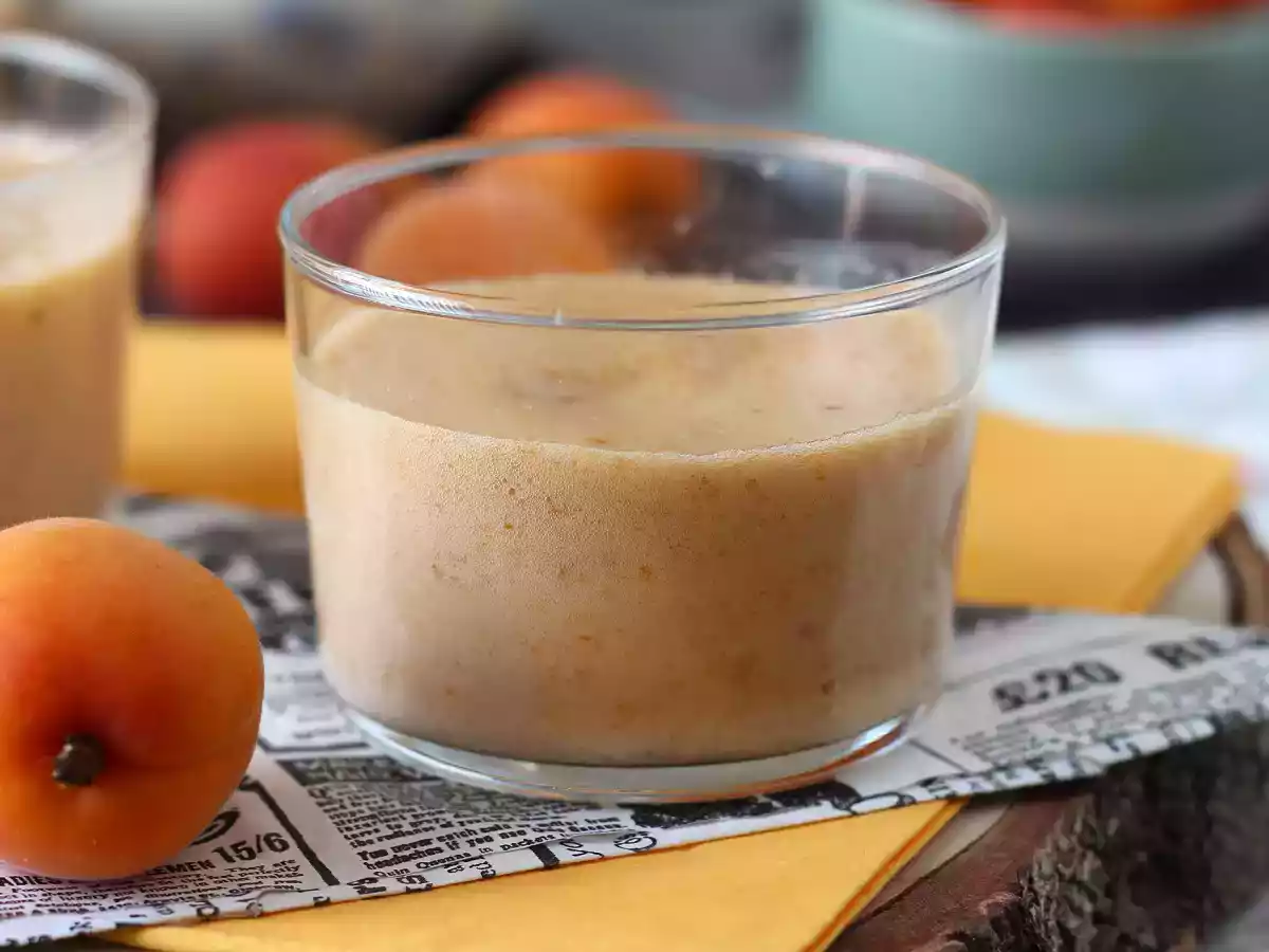 Mousse à l'abricot super facile à faire, sans cuisson et avec peu d'ingrédients! - photo 3