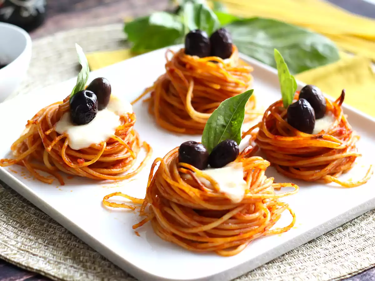 Nids de pâtes, l'entrée originale en utilisant des spaghetti !