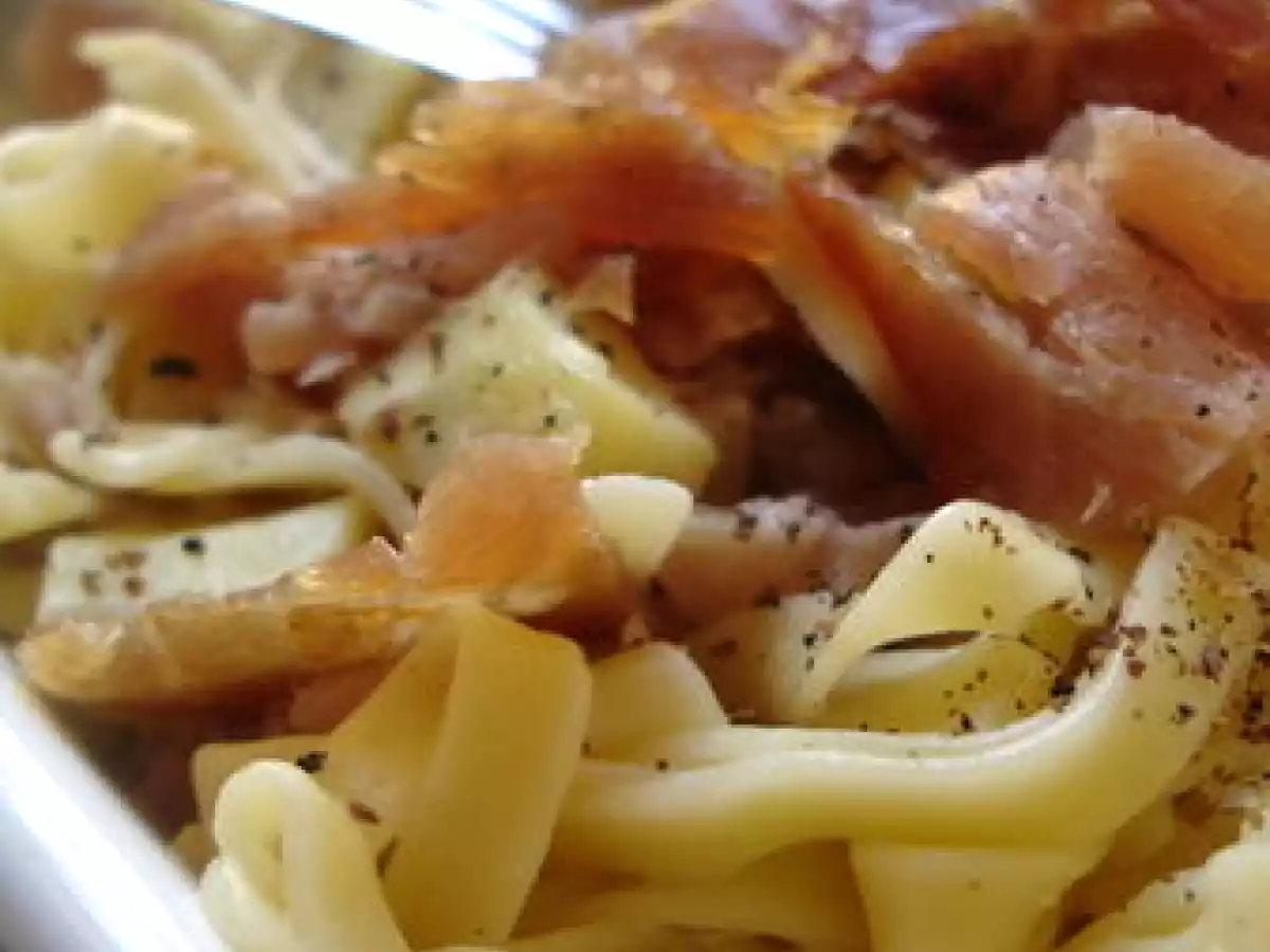 Nouilles au thon fumé et artichauts