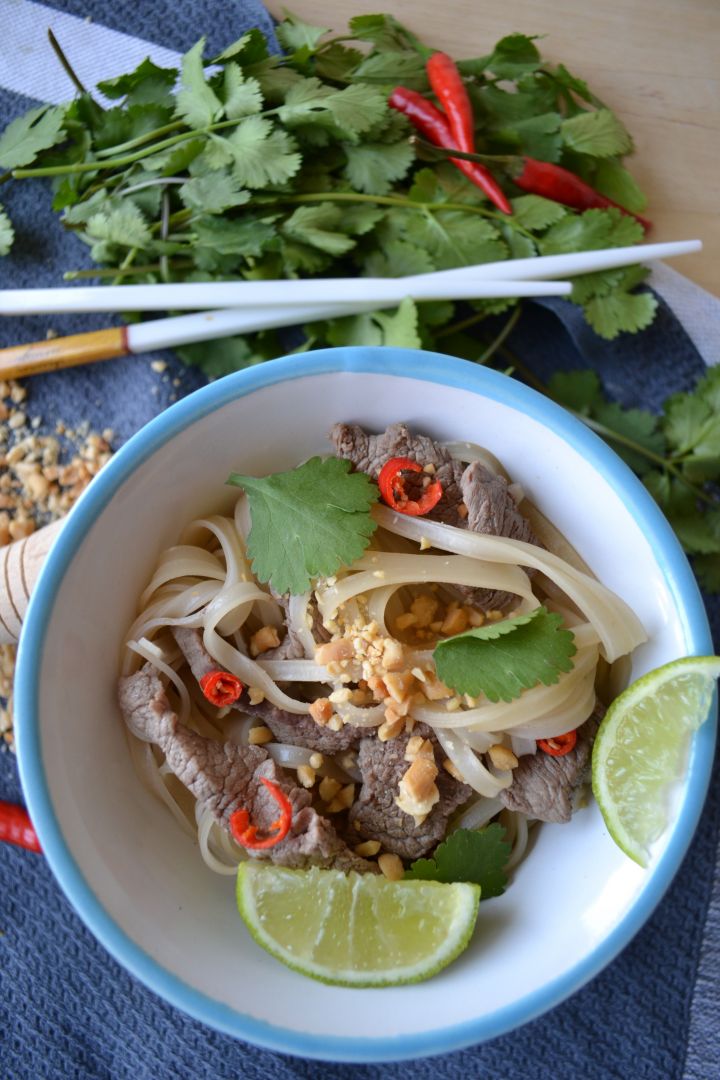 Nouilles de riz au boeuf, sauce sucré-salé, Recette Ptitchef