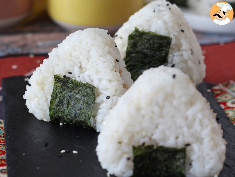 Onigiri au thon, le petit sandwich de riz triangulaire japonais - おにぎり - photo 6