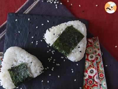 Onigiri au thon, le petit sandwich de riz triangulaire japonais - おにぎり - photo 9