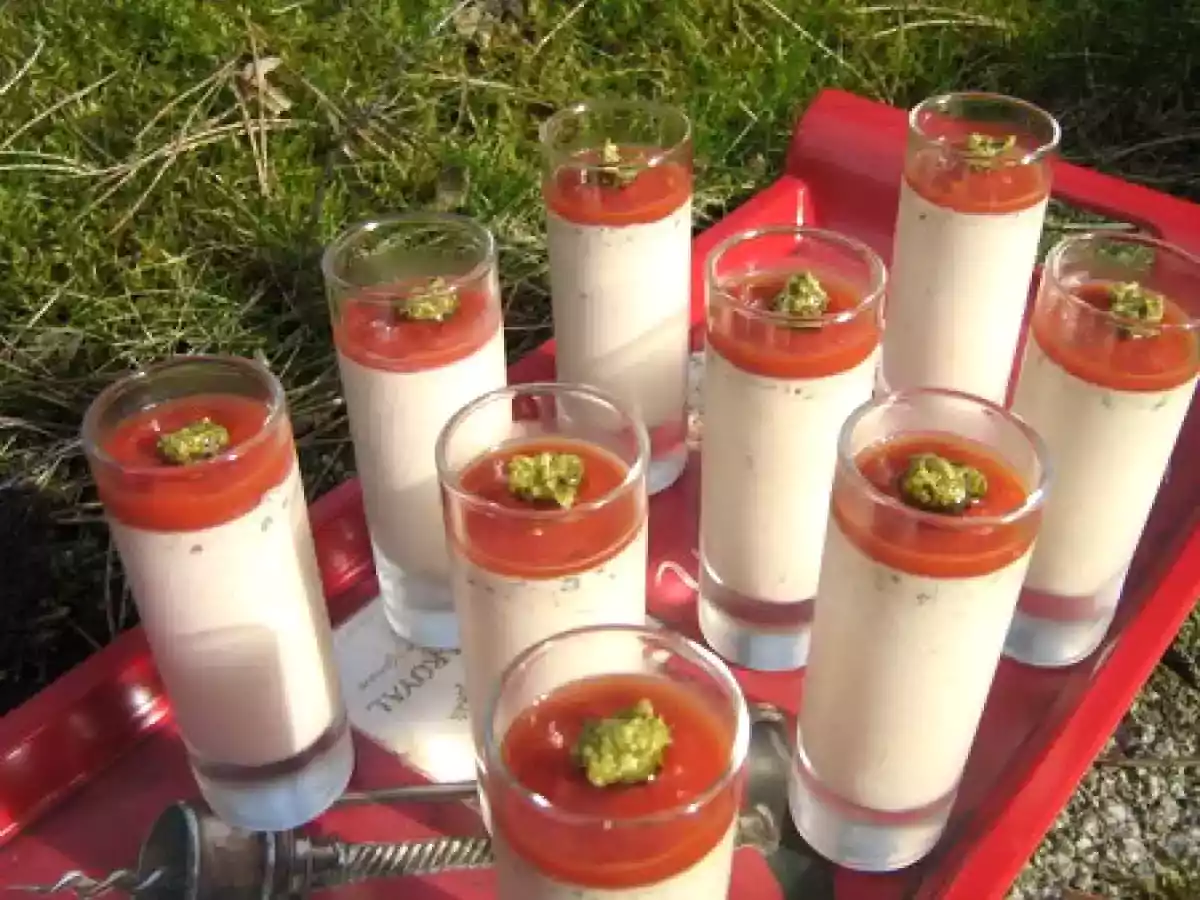 Panacotta olives et basilic, gelée de tomates - photo 2