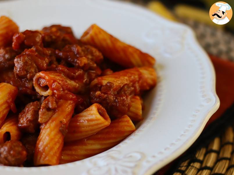 Pâtes à la sauce tomate et aux saucisses : un plat simple et savoureux! - photo 4