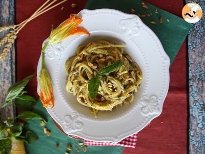 Pâtes aux fleurs de courgettes, ricotta et pistaches - photo 5