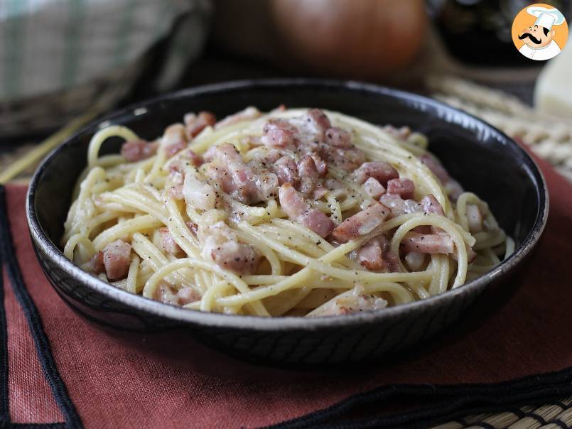 Pâtes aux lardons : faciles et économiques!