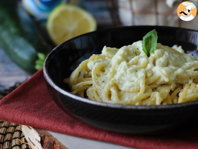 Pâtes crémeuses aux courgettes, citron et yaourt grec - photo 3