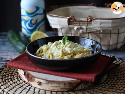 Pâtes crémeuses aux courgettes, citron et yaourt grec - photo 2