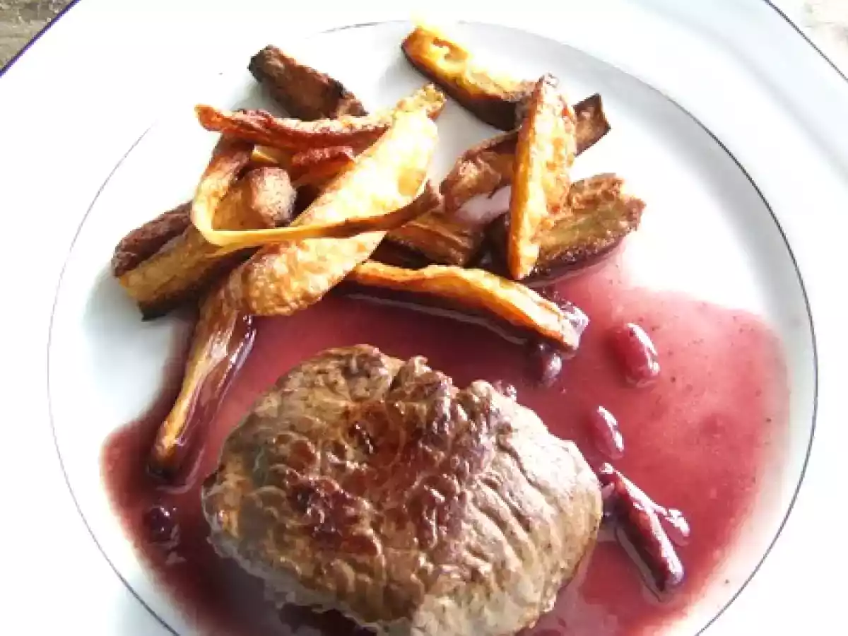 Pavé de cerf & panais rôtis