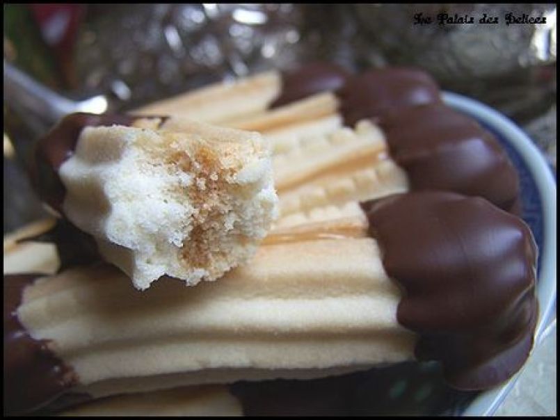 Petits Fours Caramel Et Chocolat Ultra Sables Recette Ptitchef