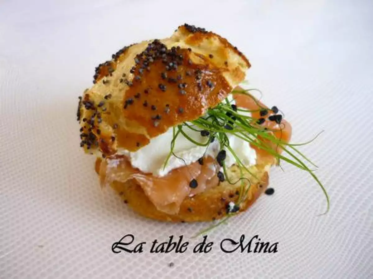 Petits pains garnis saumon, foie gras et proscuitto - photo 3