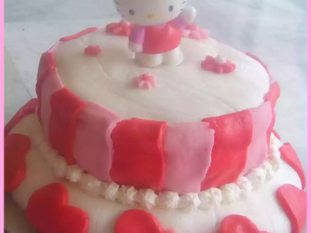 Pièce montée hello kitty cake. - photo 2