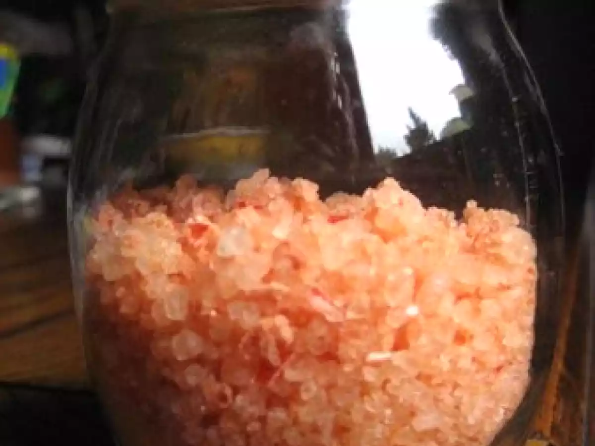 Piment rouge conservé au sel - photo 3