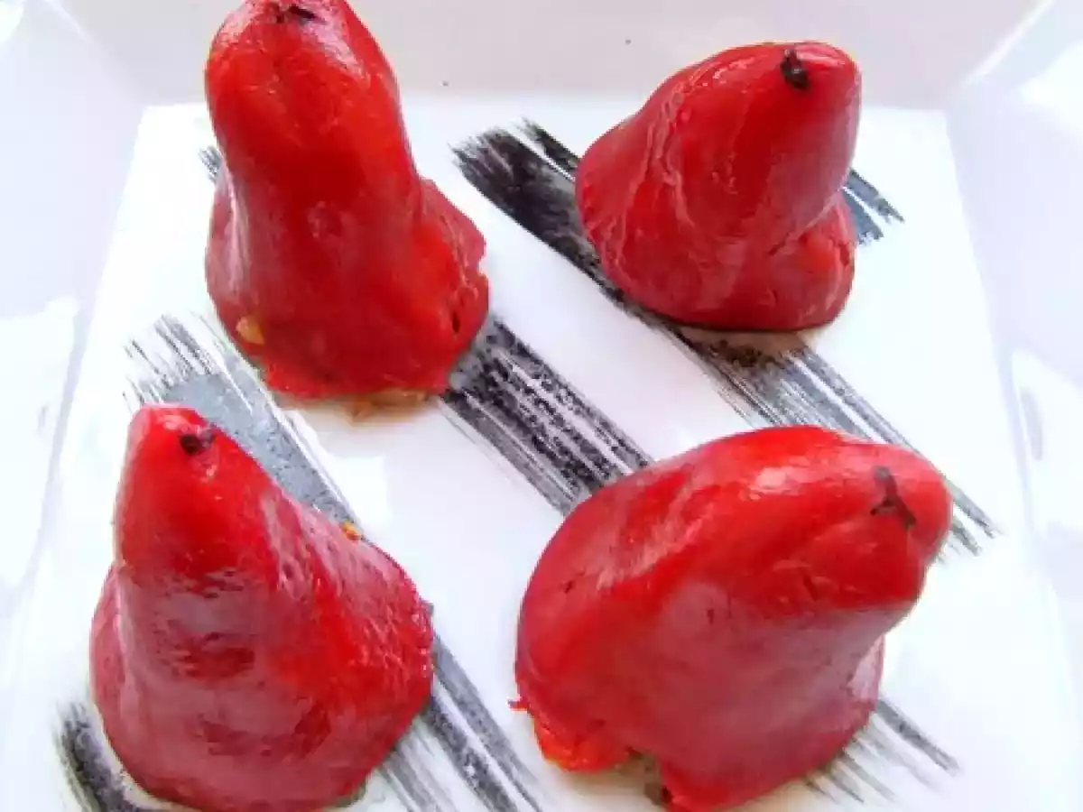 Piquillos farcis au thon et à la tapenade