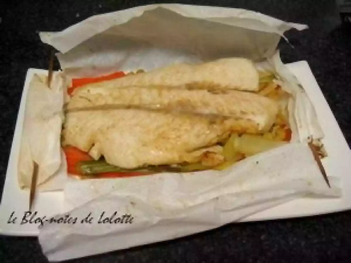 Poisson et petits légumes en papillote, au miel et au vinaigre de xérès - photo 2