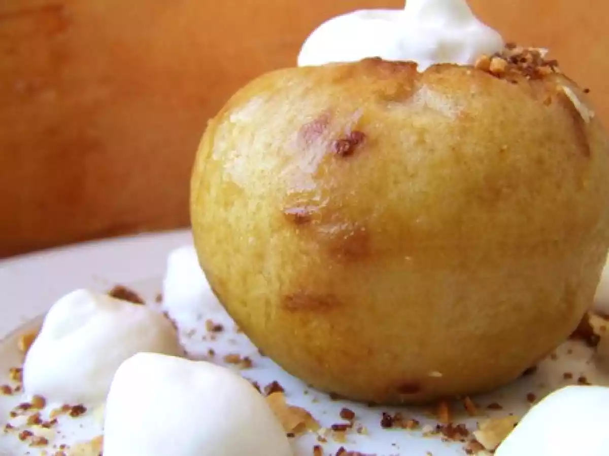 Pomme au four basse-température, chantilly à la noisette & pralin - photo 2