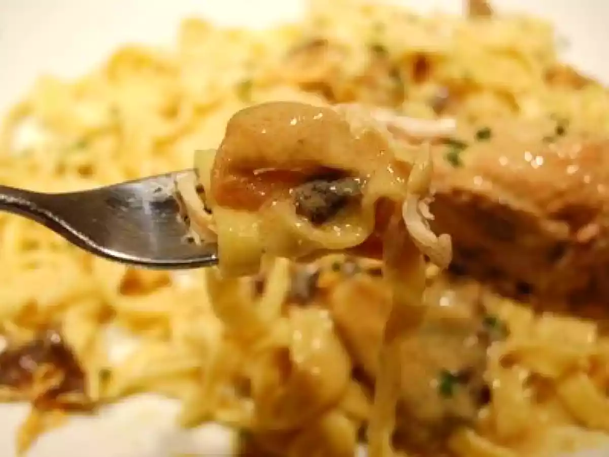 Poularde crémée au Riesling et chanterelles - photo 3