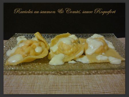 Ravioles De Saumon Au Comte Sauce Roquefort Recette Ptitchef