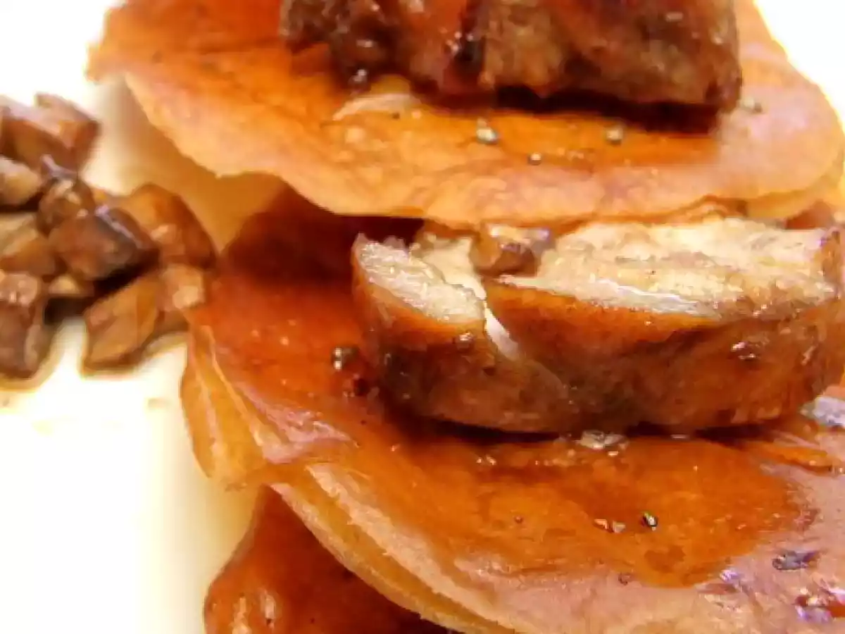 Ris de veau laqué au café& cardamome, légeretés croustillantes, brunoise de champignon