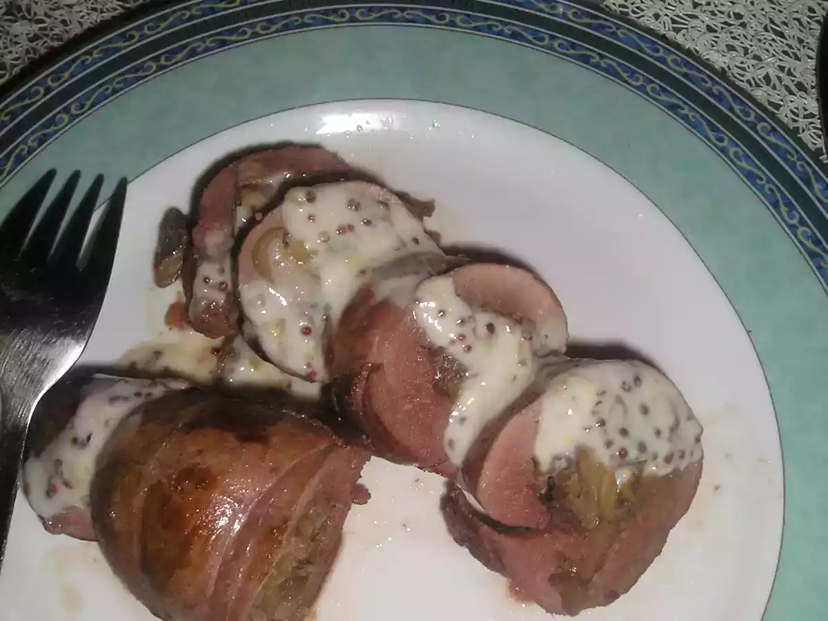 Rôti de magret de canard farci aux champignons