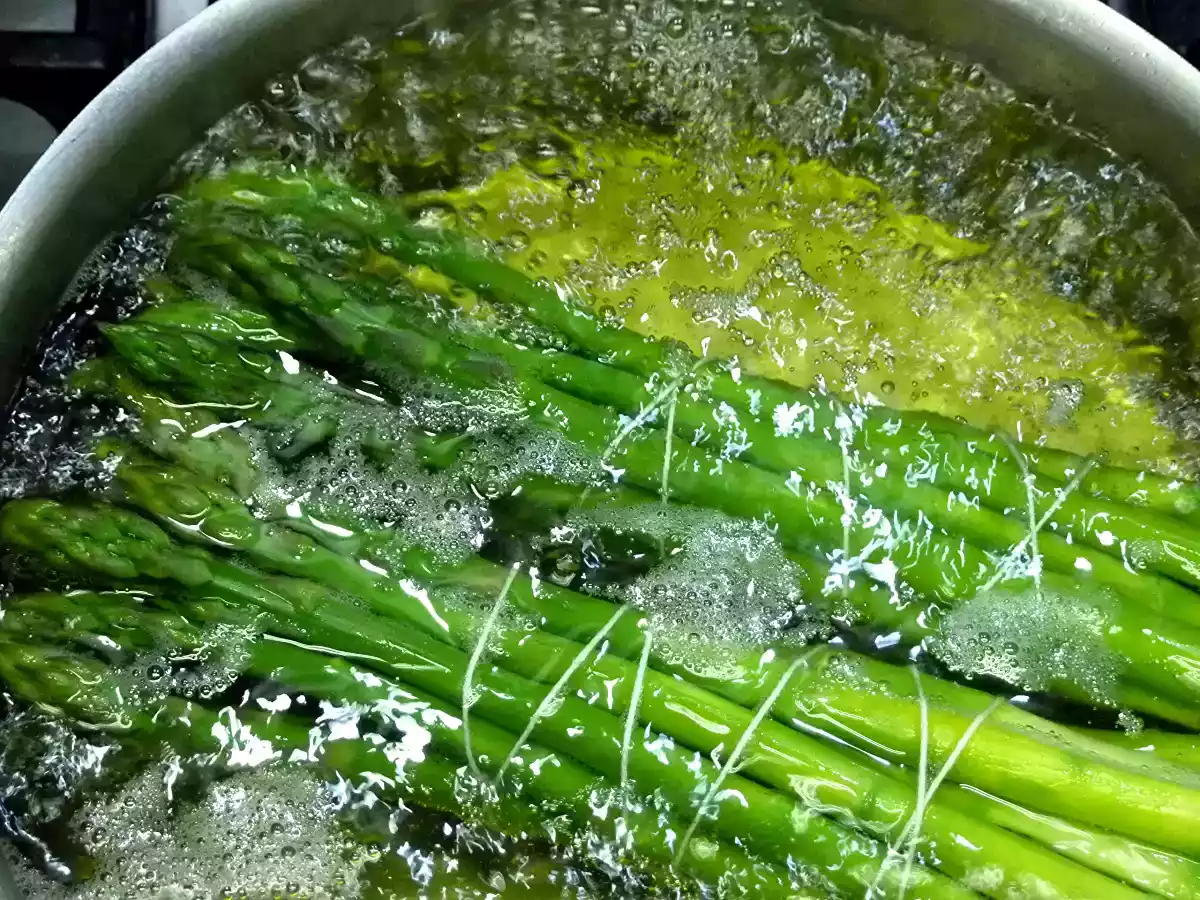 Salade de St Jacques et d'asperges vertes au vinaigre balsamique - photo 2