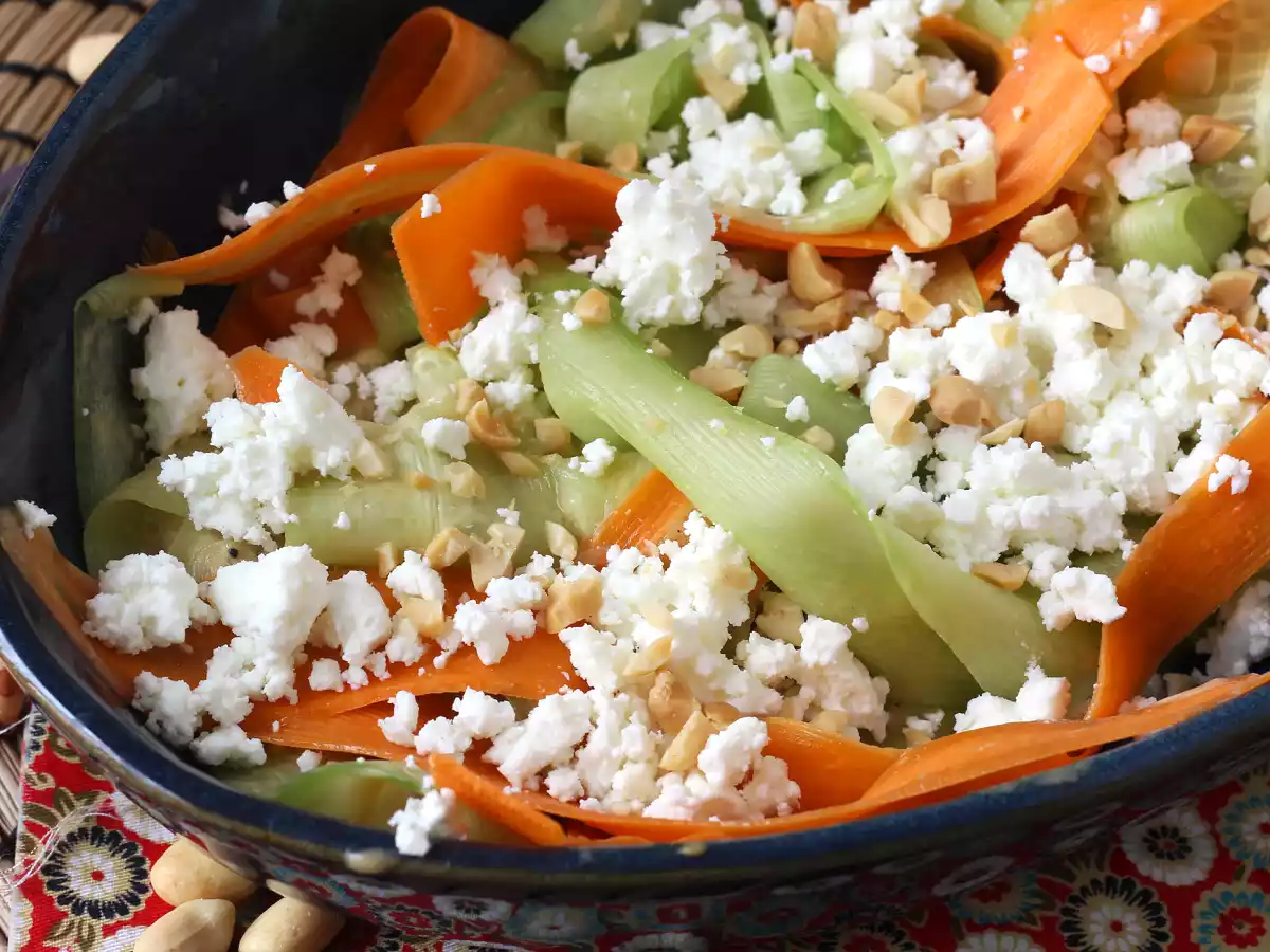 Salade de tagliatelle de légumes et sa sauce à la cacahuète - photo 4