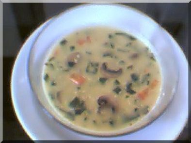 Soupe crémeuse aux légumes et aux flocons d'avoine - Recette Ptitchef