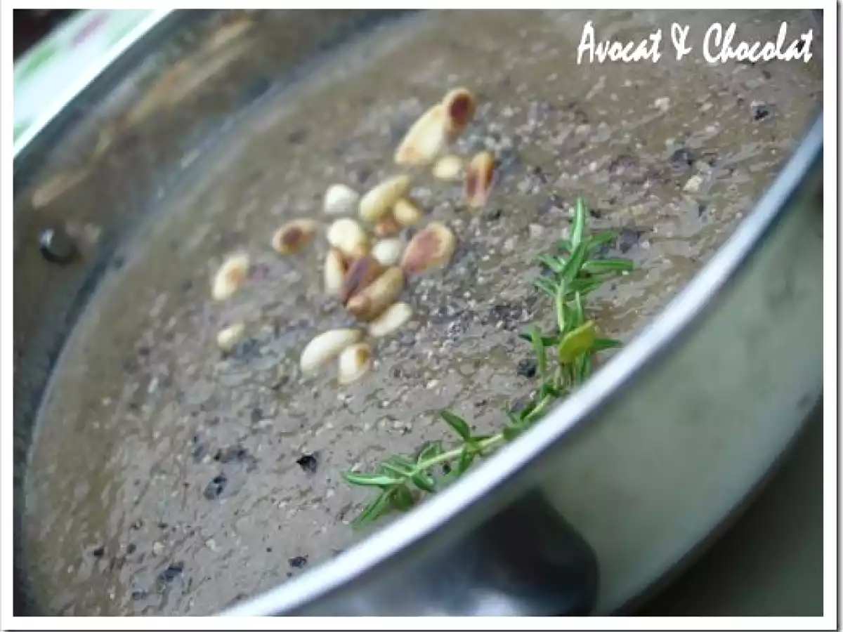 Soupe froide parfum d'été : Aubergine, courgette confites au vinaigre balsamique - photo 2