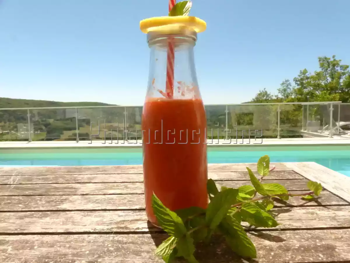 Soupe froide tomate, pastèque, menthe avec ou sans feta - photo 3