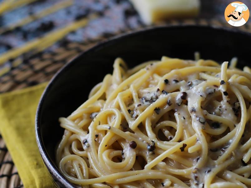 Spaghetti cacio e pepe: 3 ingrédients pour une explosion de saveurs! - photo 6