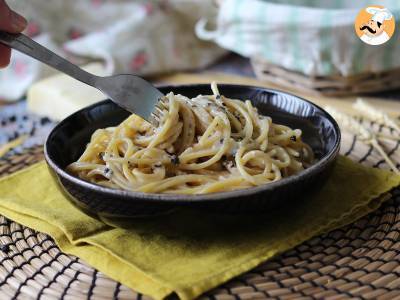 Spaghetti cacio e pepe: 3 ingrédients pour une explosion de saveurs! - photo 4