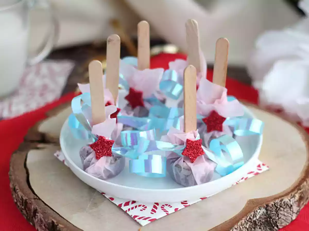 Sucettes pour chocolat chaud: chocolat noir + noisettes grillées