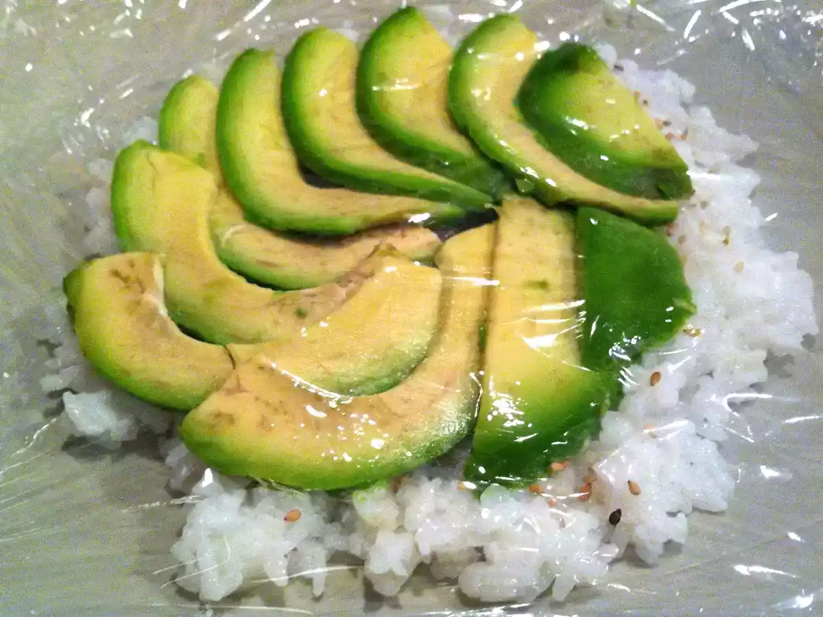 Sushi Ball - photo 4