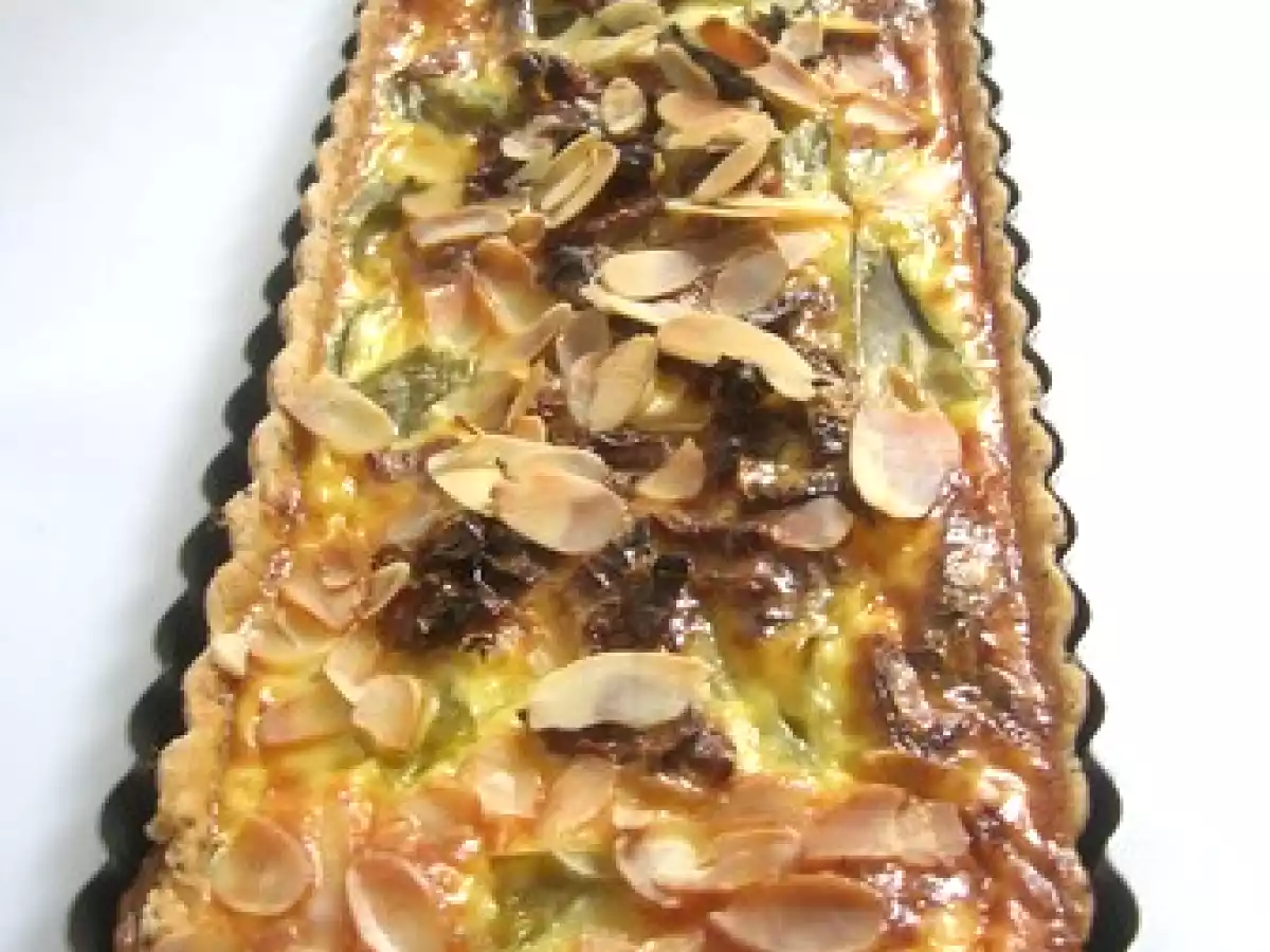 Tarte aux haricots plats, tomates séchées, amandes sur pâte à la Laurence Salomon - photo 3