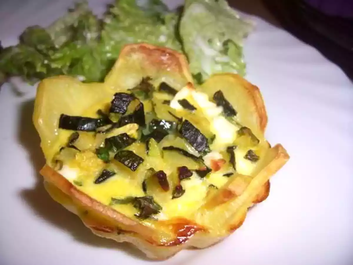 Tartelettes pommes de terre - feta - courgette et boulettes de viande au persil - photo 2