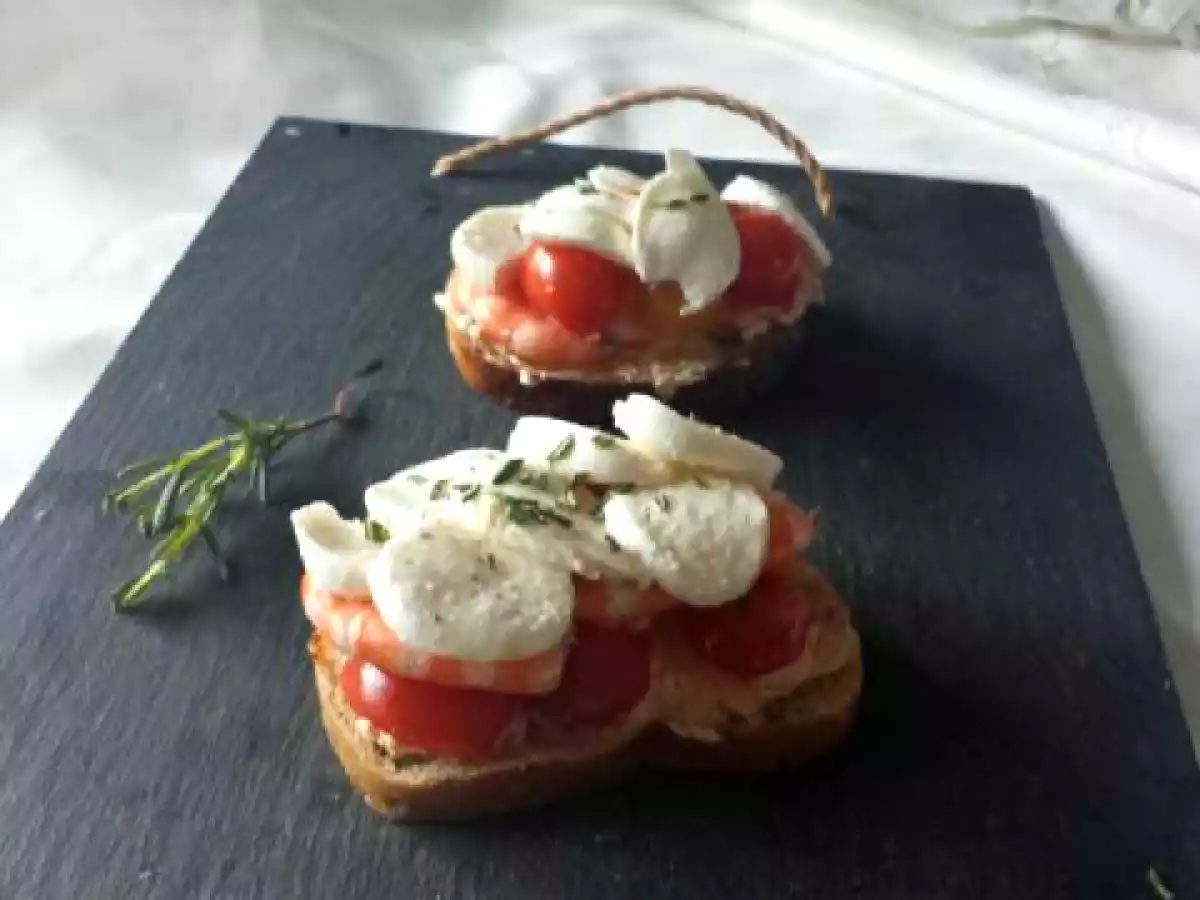 Tartine tomate - mozzarella et crevettes - photo 2