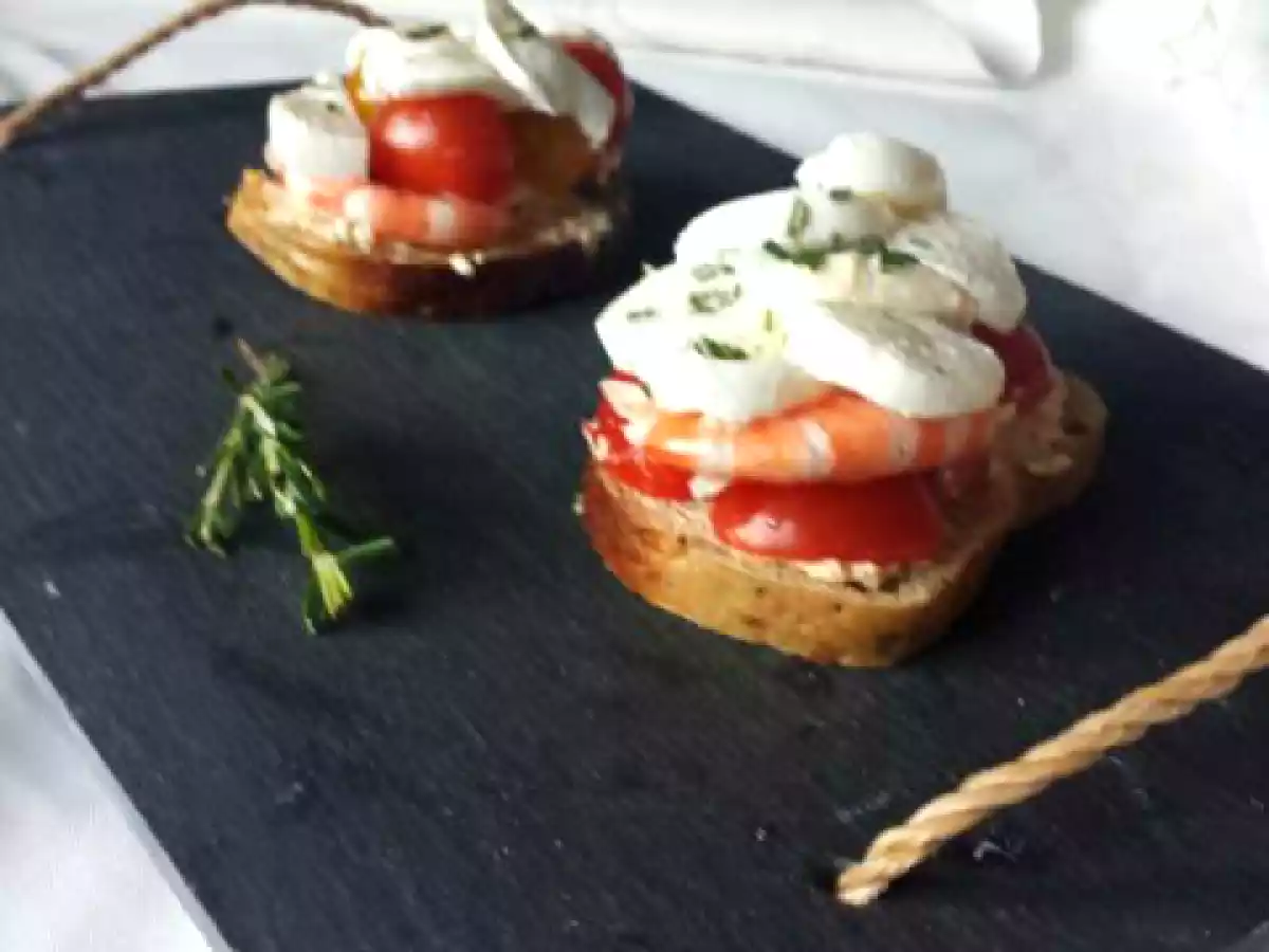 Tartine tomate - mozzarella et crevettes - photo 3