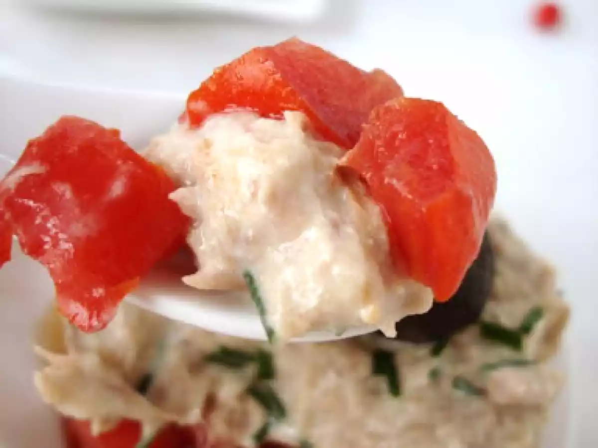 TOMATES A LA MOUSSE DE THON - photo 2