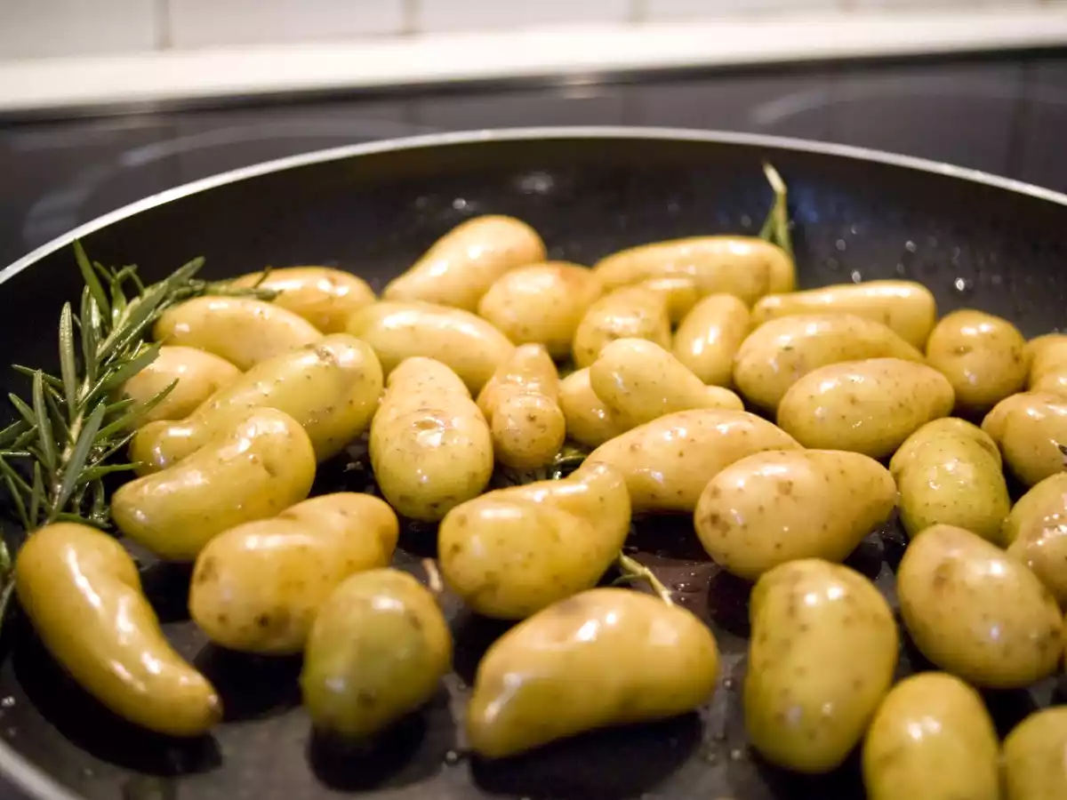 Tournedos Rossini – carottes à l’orange – pommes de terre grenailles - photo 2