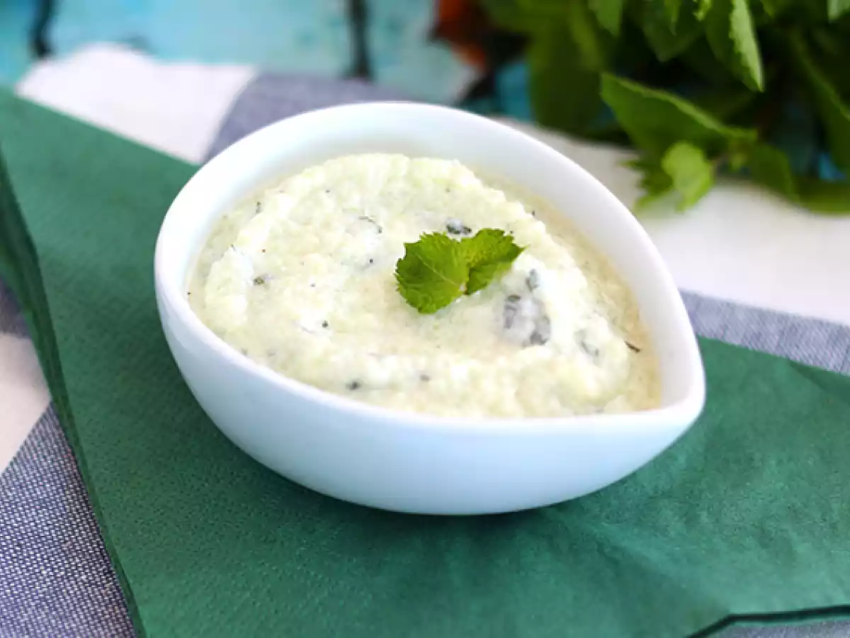 Tzatziki, la sauce grecque au concombre et au yaourt - photo 2