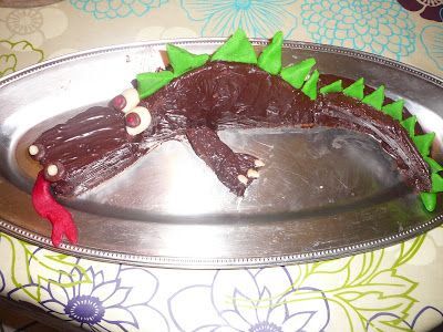 Un Gateau Dragon Au Chocolat Recette Ptitchef