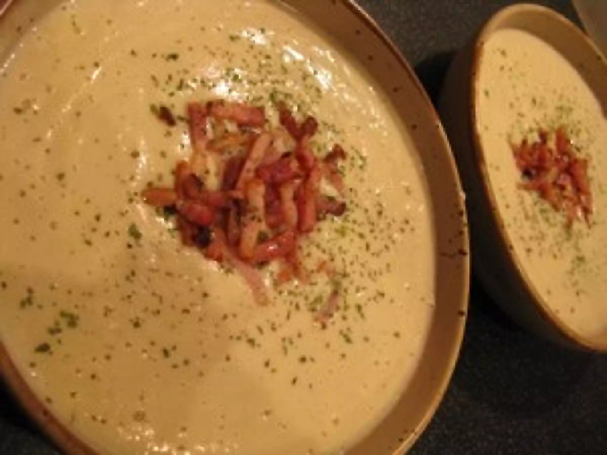 Velouté de chou-fleur et panais aux lardons croustillants. - photo 3